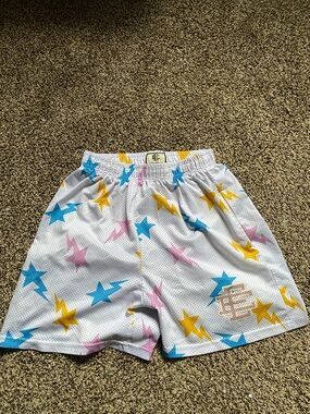 Men's Athletic Mesh Shorts with Blue, Yellow & Pink Star Print